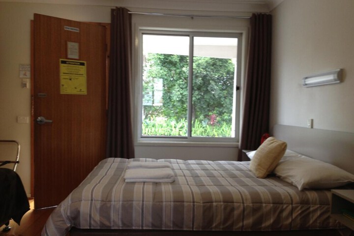Room 10 of 55