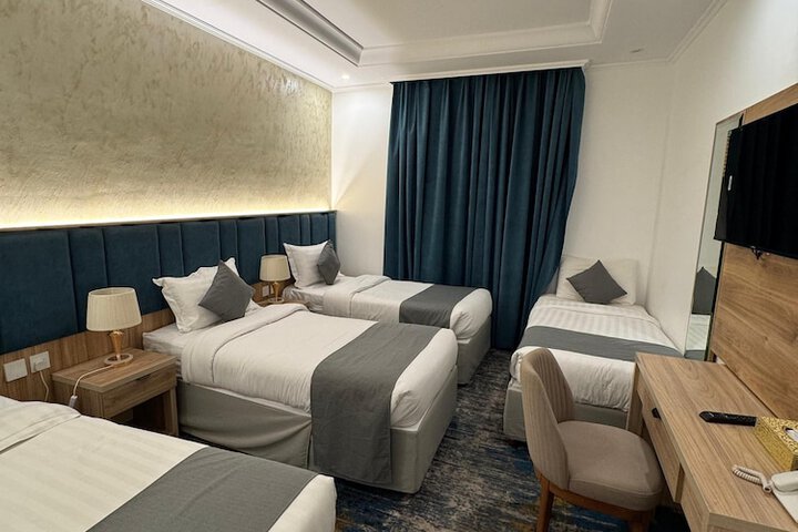 Room 7 of 22