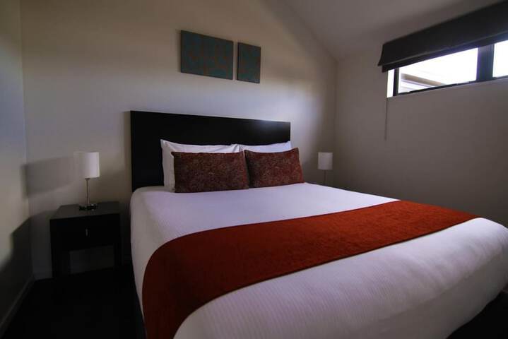 Room 19 of 34