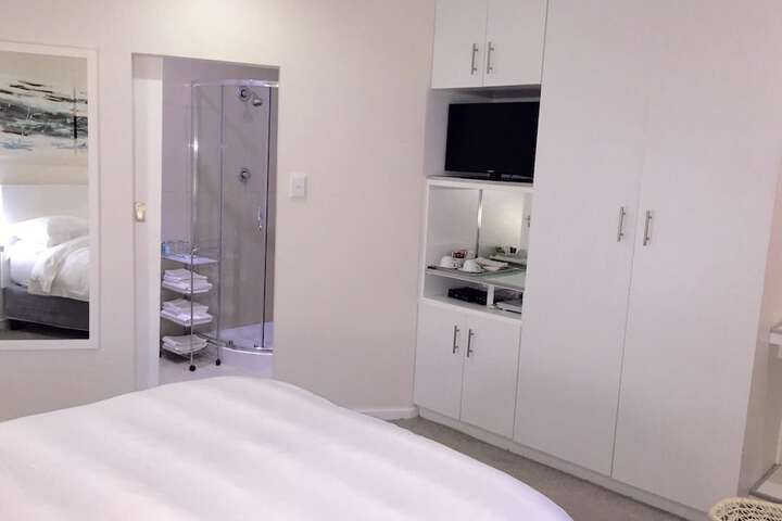 Room 8 of 51