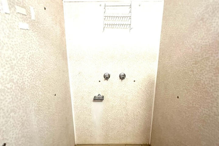 Room 129 of 180
