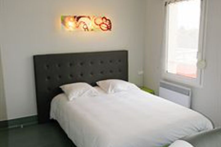 Room 7 of 17