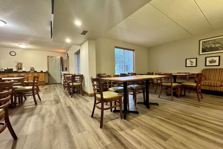 Breakfast area