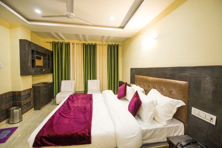 vella marina group of hotels