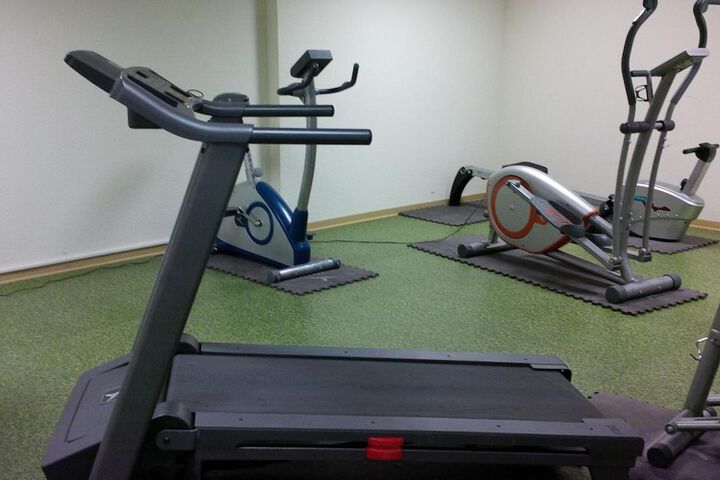 Health and Fitness 18 of 34