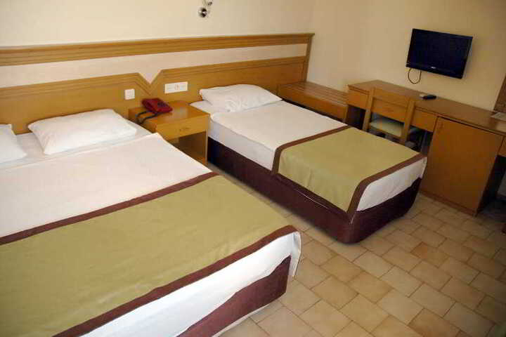 Room 8 of 8