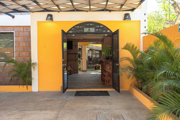 Hotel 70 of 71