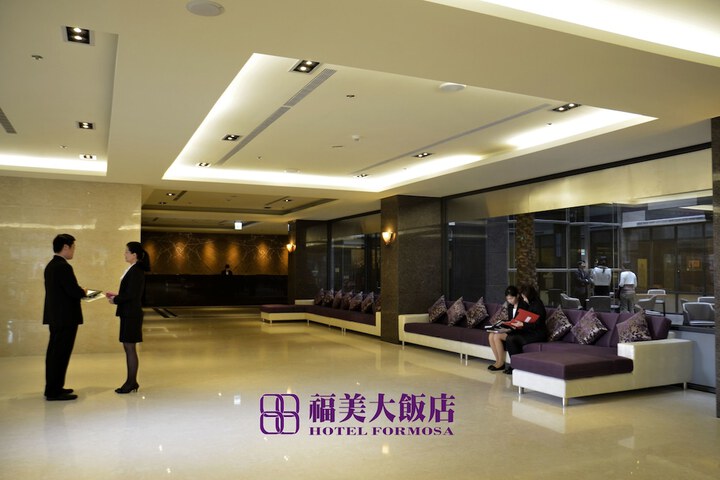 Hotel Interior 4 of 48