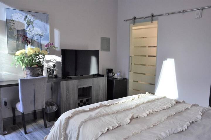 Room 17 of 48