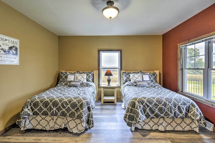 Room 4 of 44