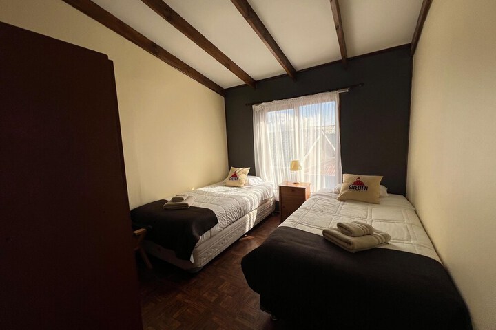 Room 11 of 24