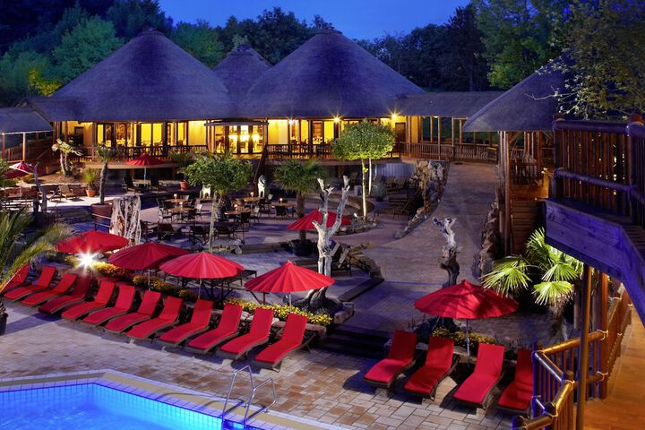 Pools & Facilities