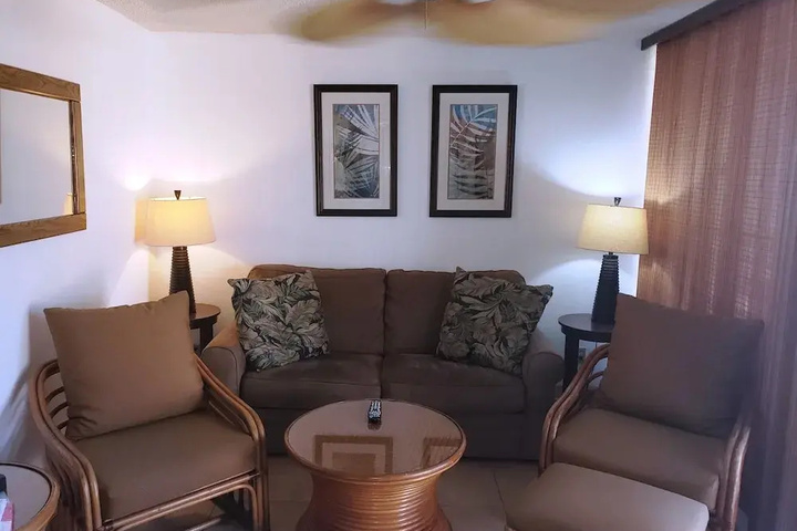 Room 8 of 21