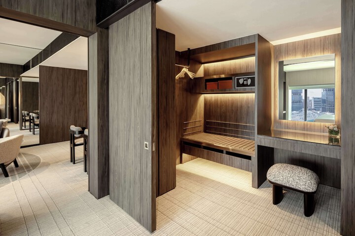 Room amenity