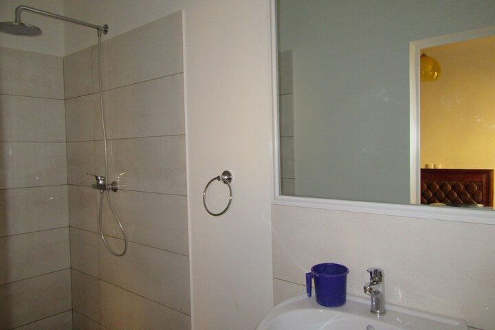 Room 21 of 45
