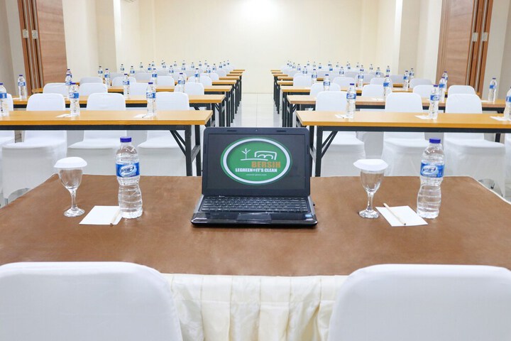 Room 10 of 21