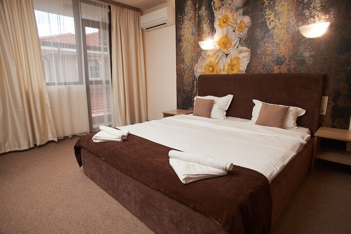 Room 20 of 36