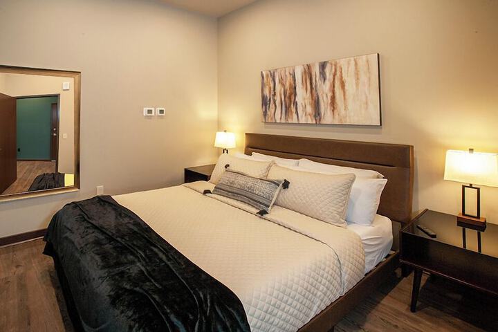 Room 3 of 18