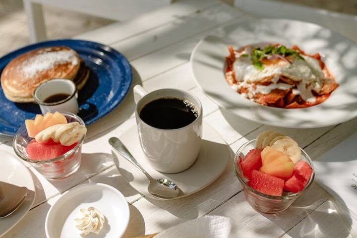 Breakfast/Coffee Service 34 of 55