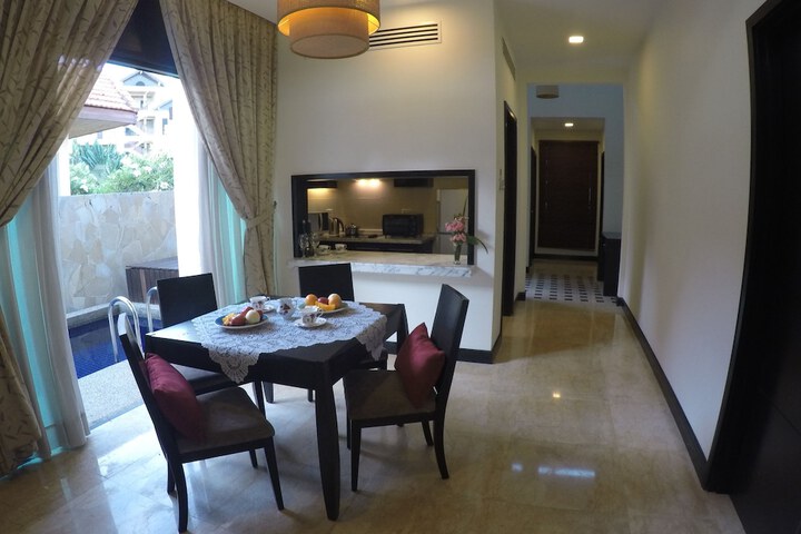 Room 12 of 56