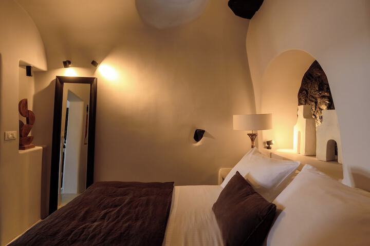 Room 43 of 192