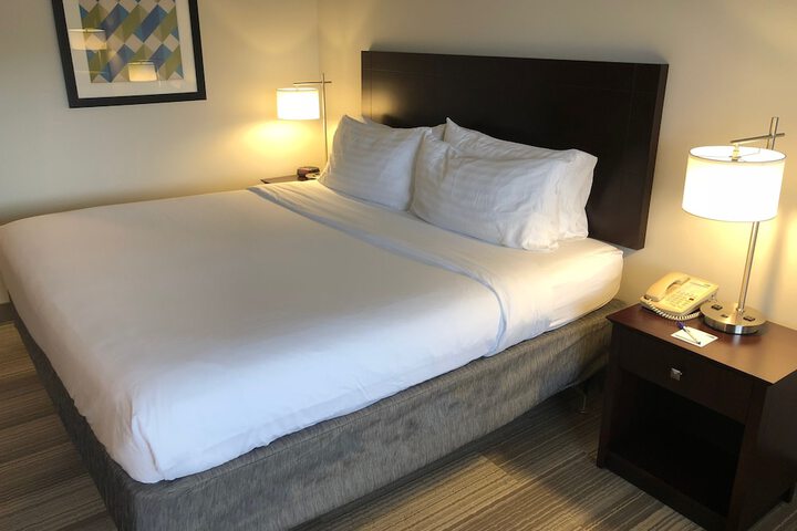 Room 11 of 41