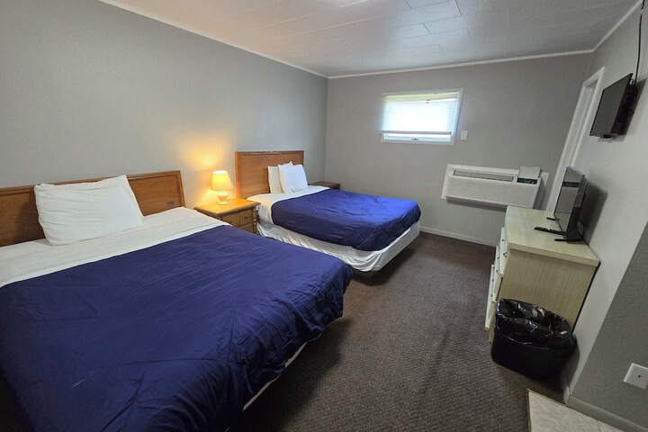 Room 26 of 66