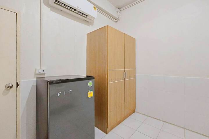 Room 3 of 12