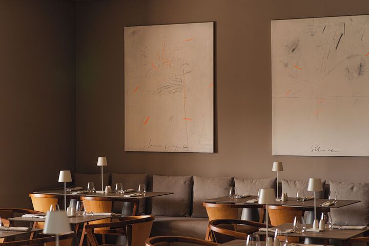 Dining 89 of 123