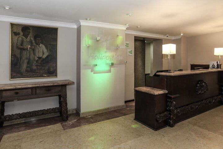 Guest Lobby