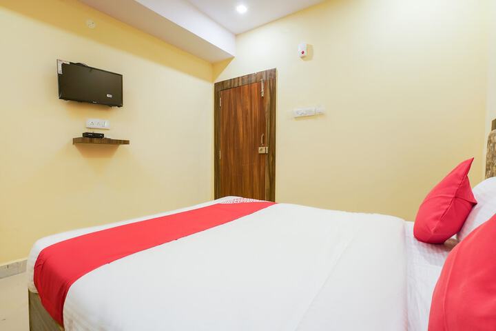 Room 6 of 23