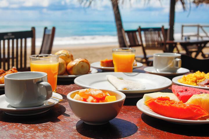 Breakfast/Coffee Service 241 of 274