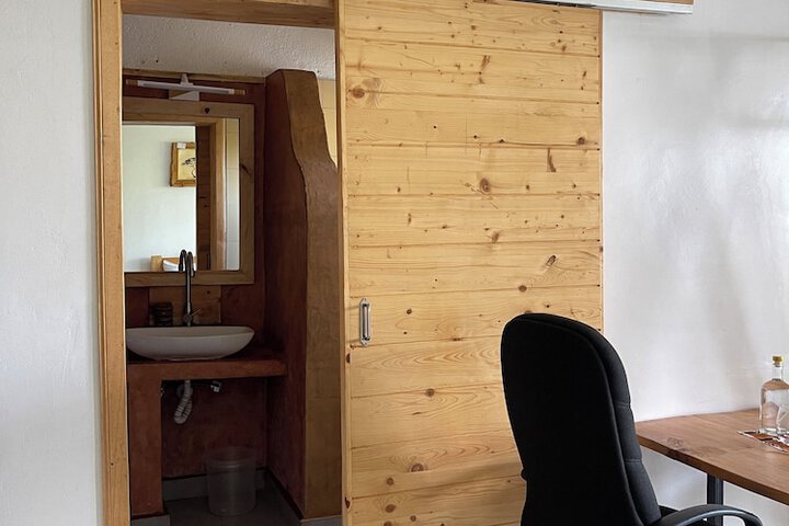 Room 75 of 135