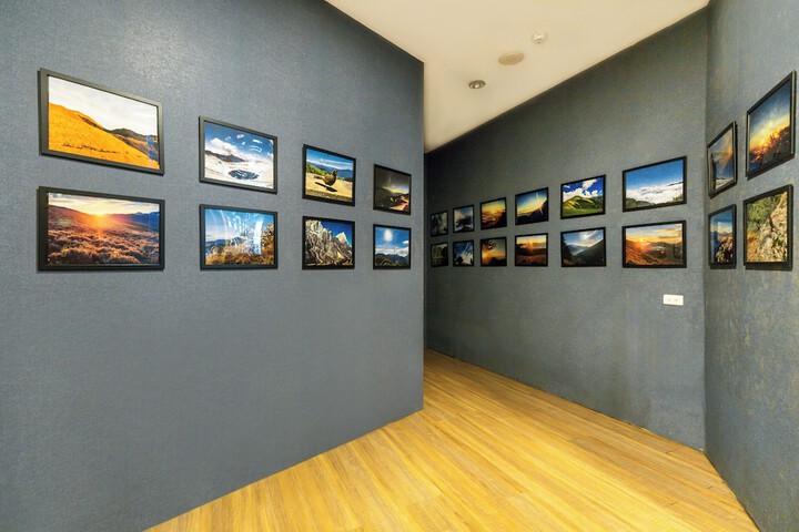 Hotel Interior 107 of 119