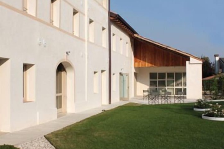 Exterior Photo