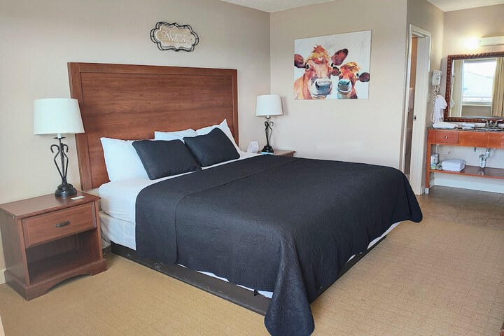 Room 15 of 52