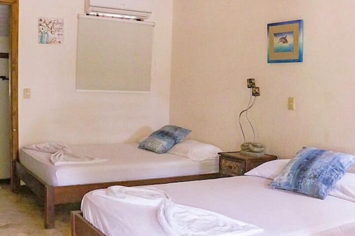 Room 34 of 98