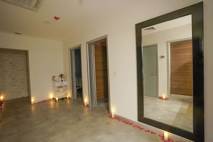 Room 16 of 92