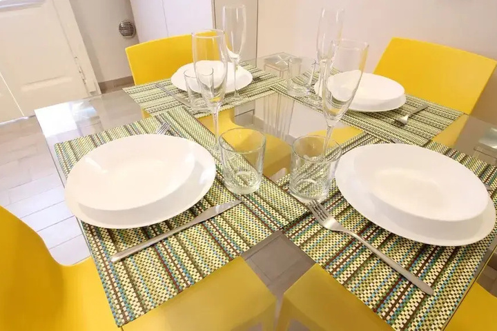 Dining 14 of 14