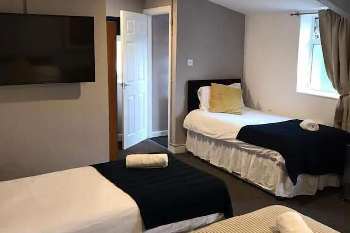 Room 20 of 34