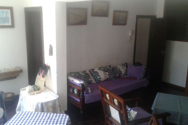 Room 14 of 18