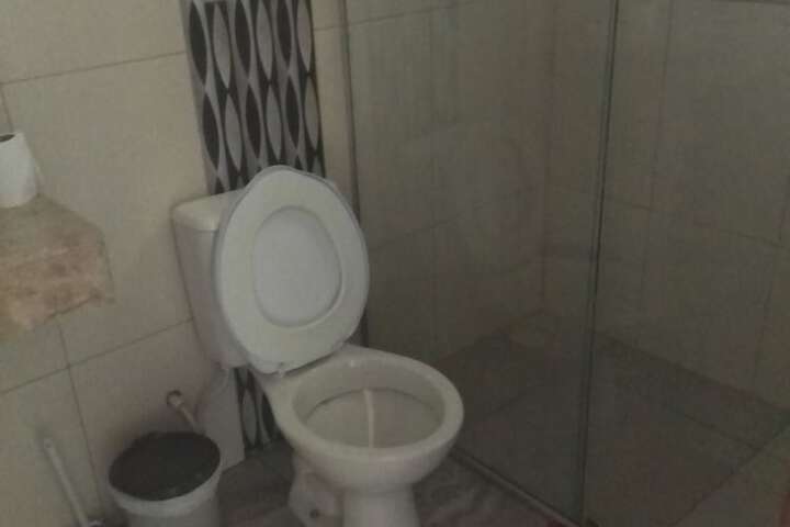 Room 12 of 18