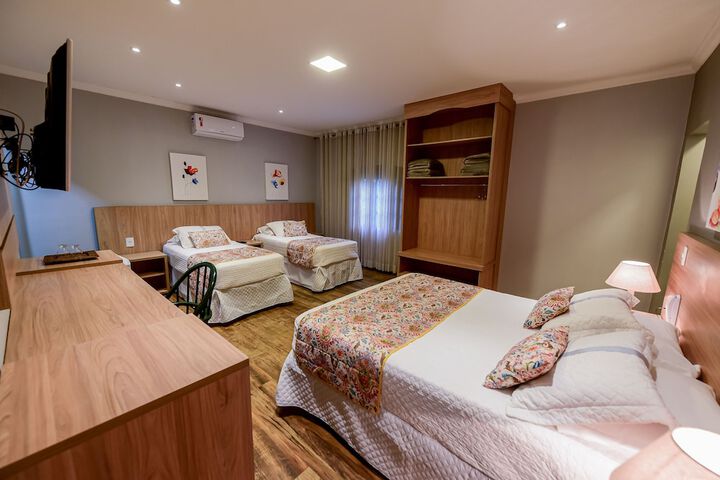 Room 10 of 88