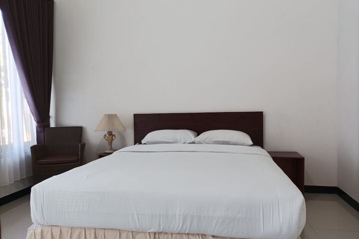 Room 6 of 20