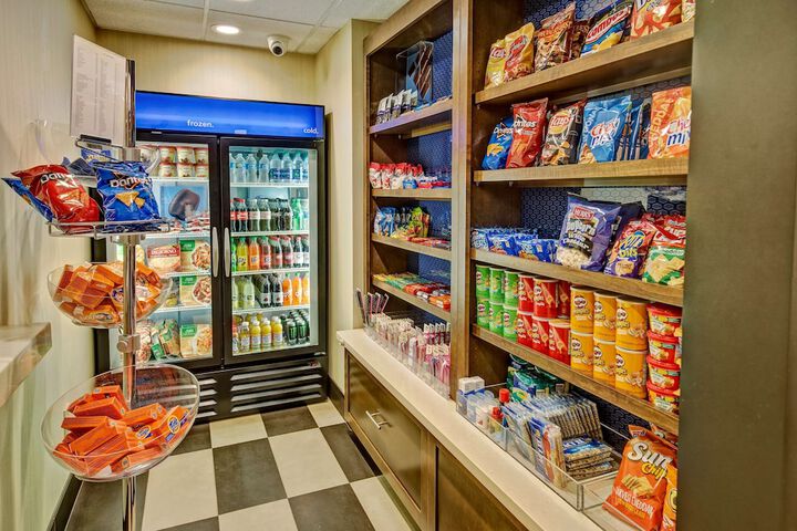Snack bar