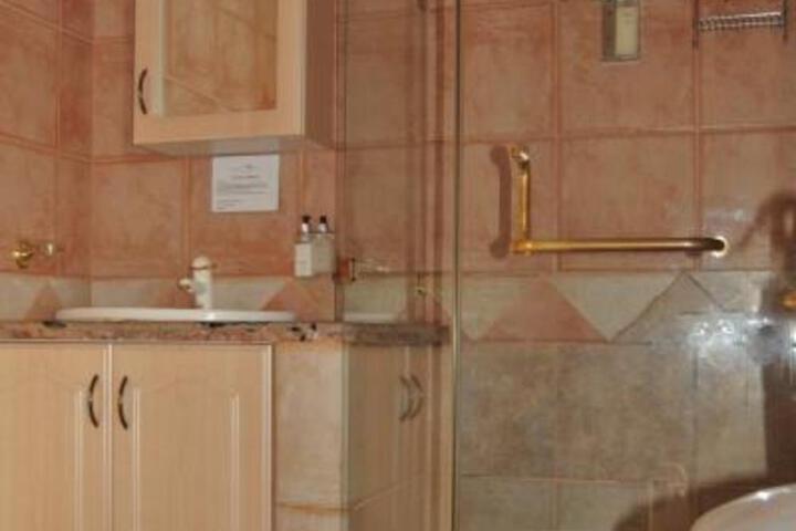 Photo 24
