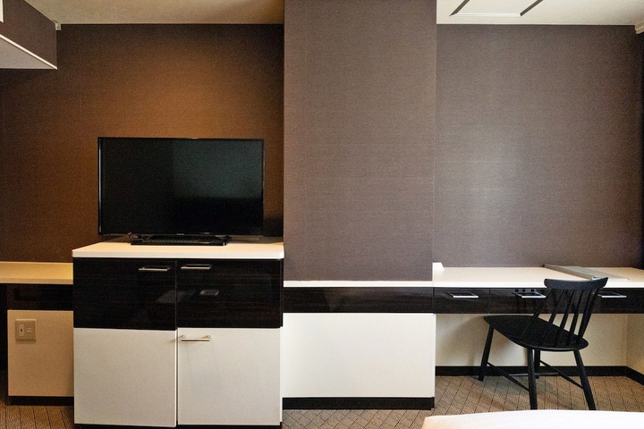 Room 152 of 239