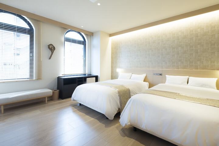 Room 19 of 47