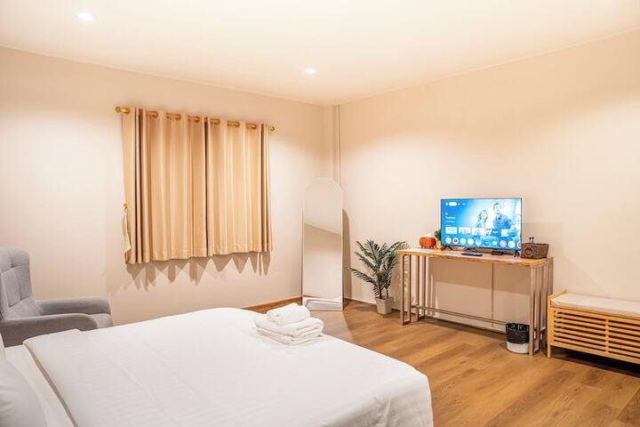 Room 47 of 63