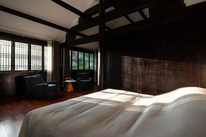 Room 58 of 105